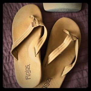 Men’s Flojos Flip Flops! Size 12! Like New!